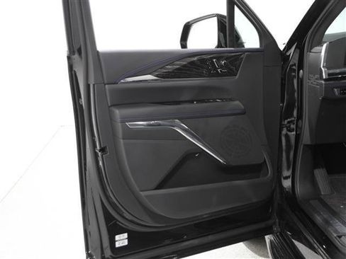 New 2025 Cadillac Escalade IQ Luxury 1 image 4