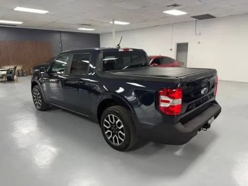 Used 2023 Ford Maverick Lariat w/ Lariat Luxury Package FWD image 3
