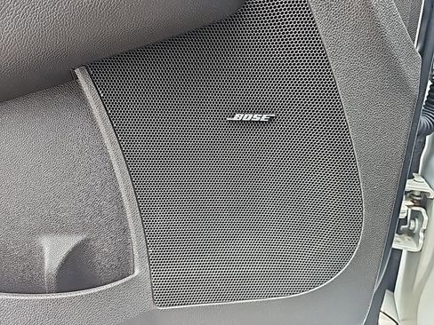 Used 2014 Buick Enclave Premium image 13