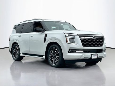 New 2025 Nissan Armada Platinum Reserve image 1