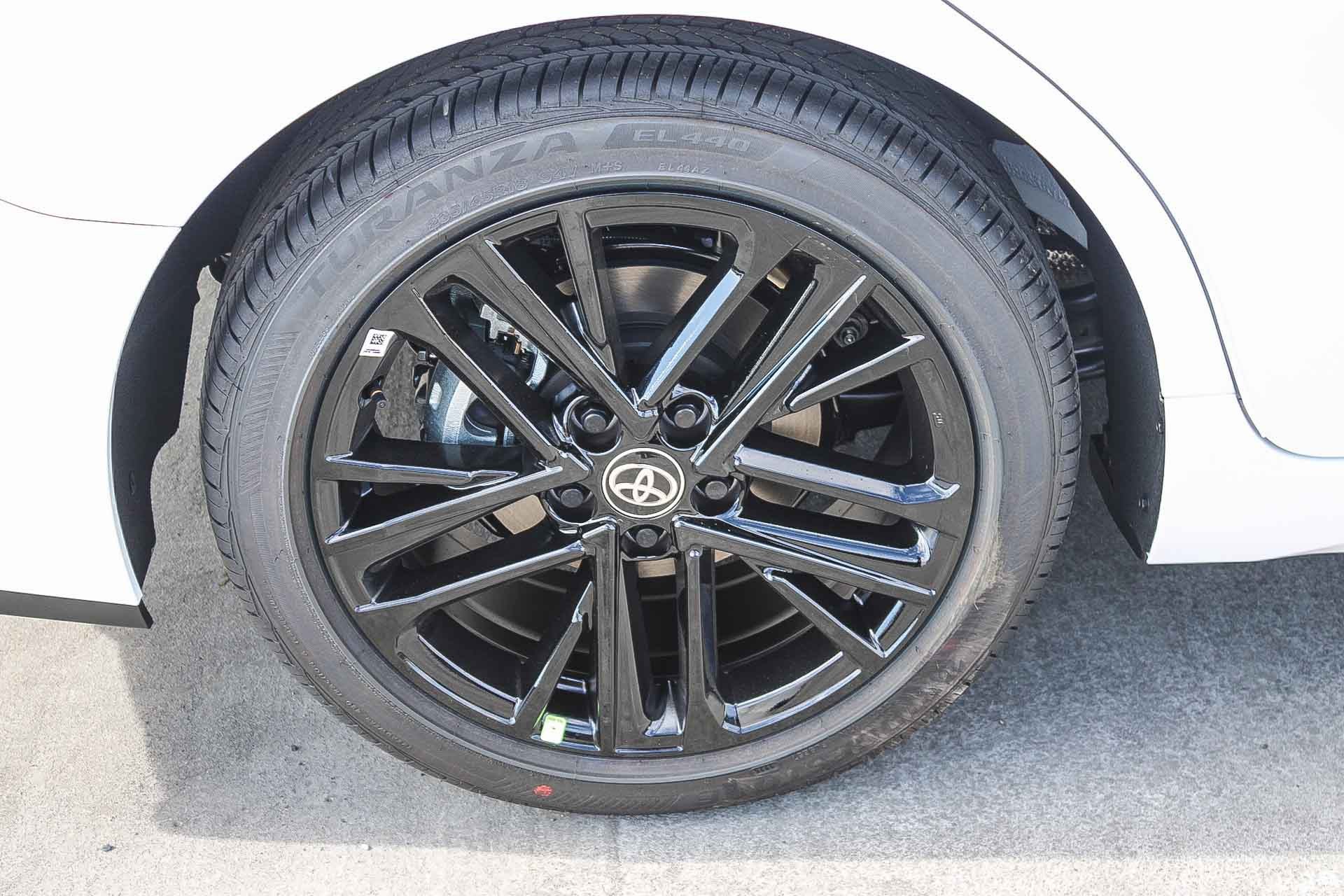 New 2026 Toyota Camry SE FWD image 12