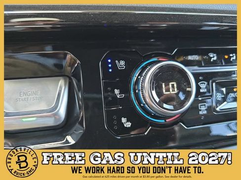 New 2026 GMC Sierra 1500 AT4 w/ Technology Package AWD/4WD image 23