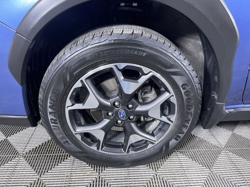 Used 2020 Subaru Crosstrek 2.0i Premium AWD/4WD image 25