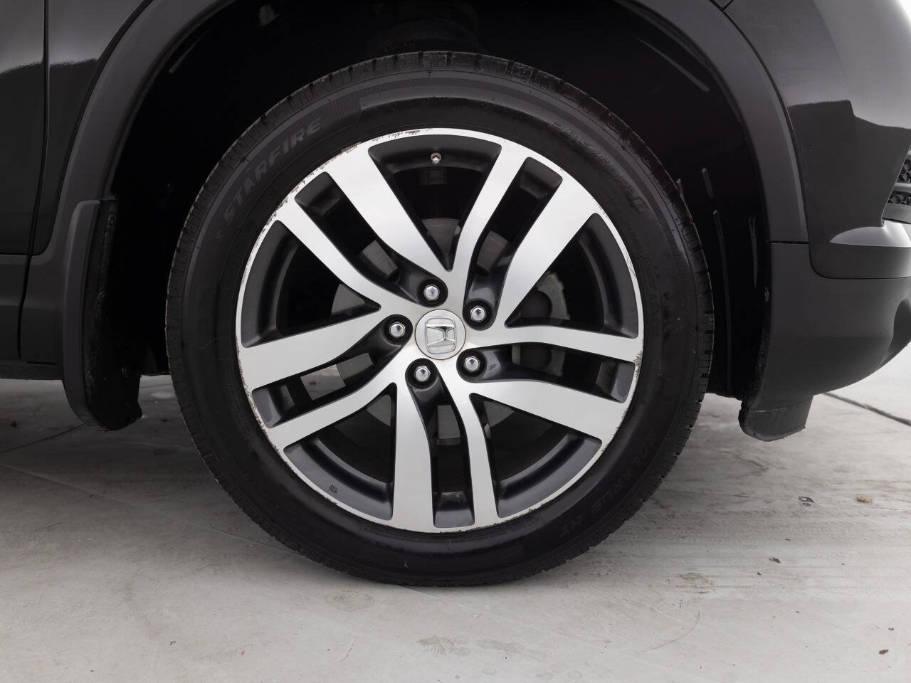 Used 2018 Honda Pilot Elite image 18