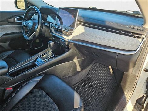 Used 2022 Jeep Compass Latitude w/ Convenience Group image 21