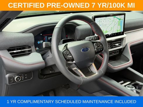 Used 2025 Ford Explorer ST-Line w/ ST-Line Street Pack AWD/4WD image 30