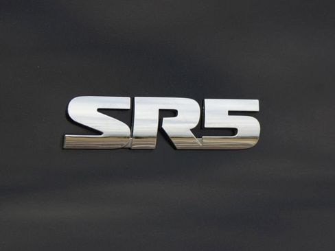 Used 2024 Toyota 4Runner SR5 Premium image 19