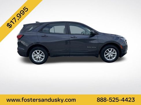 Used 2022 Chevrolet Equinox LS image 6