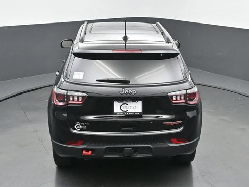 Used 2025 Jeep Compass Trailhawk w/ Sun & Sound Group AWD/4WD image 49