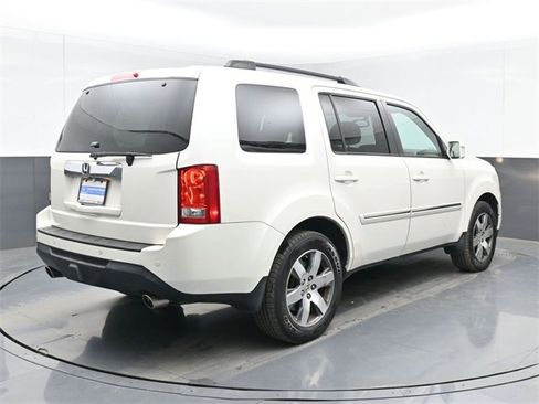 Used 2013 Honda Pilot Touring image 10