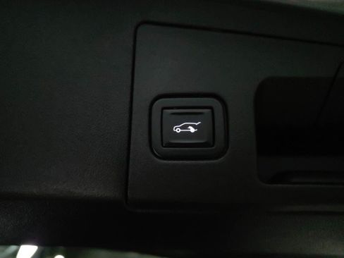 Used 2021 Cadillac XT5 Luxury FWD image 37