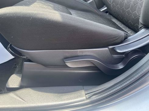 Used 2025 Mitsubishi Outlander Sport ES AWD/4WD image 15