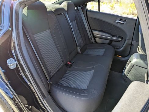 Used 2023 Dodge Charger SXT image 43