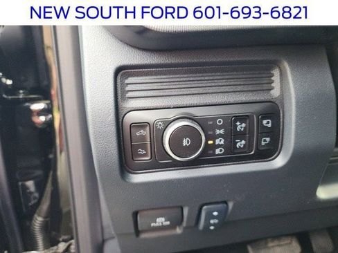 New 2025 Ford F250 Platinum image 12