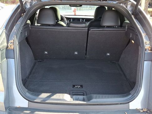 Used 2023 INFINITI QX55 Luxe w/ Cargo Package image 32