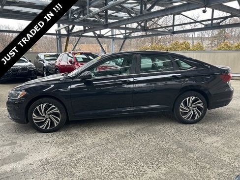 Used 2021 Volkswagen Jetta SEL image 5