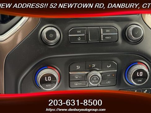 Used 2022 Chevrolet Silverado 3500 High Country AWD/4WD image 23