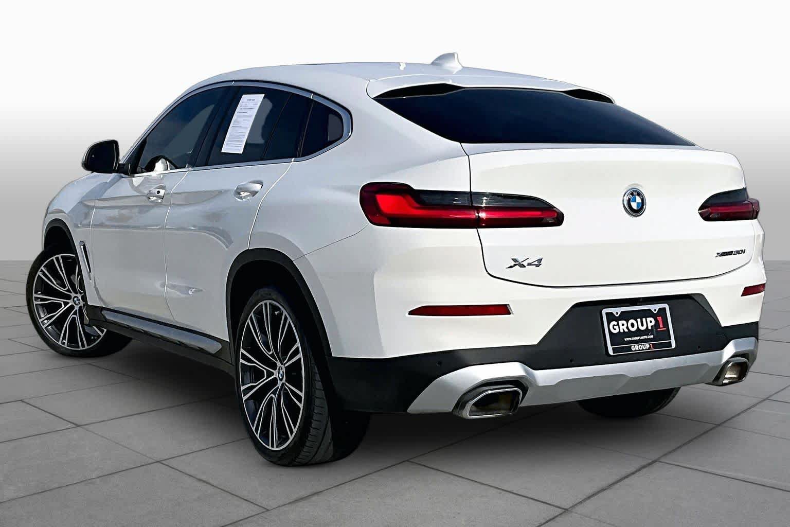 Used 2024 BMW X4 xDrive30i w/ Premium Package AWD/4WD image 11