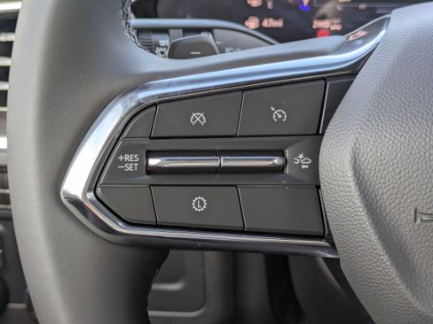 New 2026 Chevrolet Tahoe LS image 17