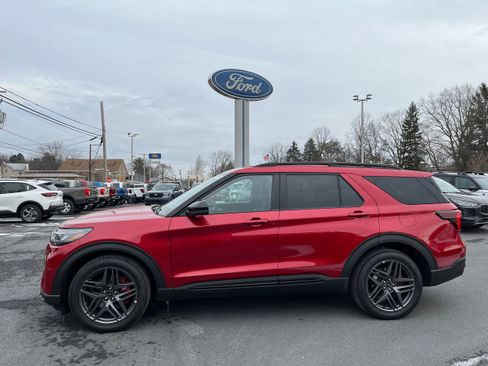 New 2026 Ford Explorer ST image 6