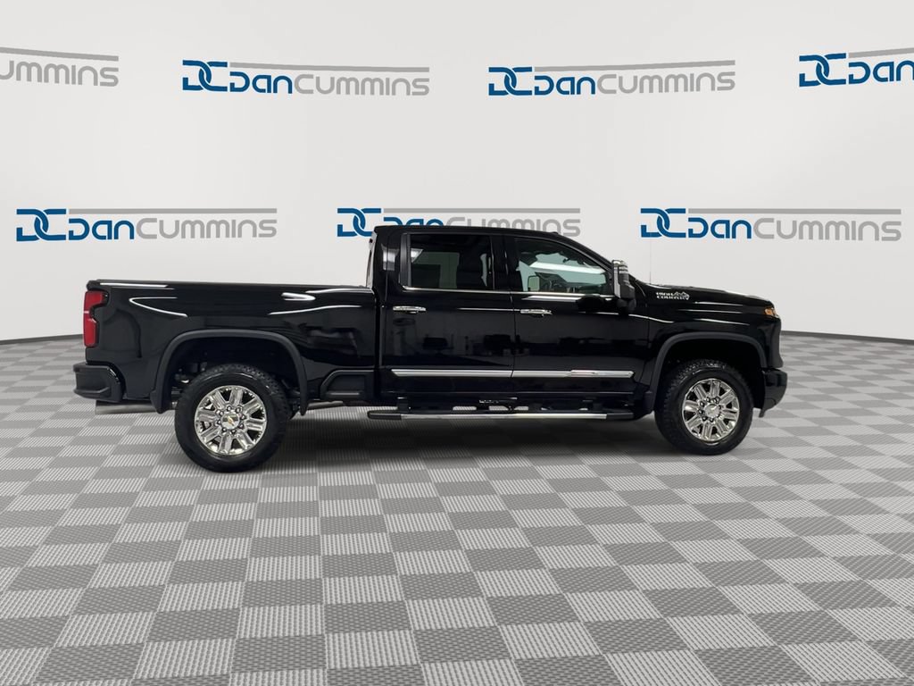New 2026 Chevrolet Silverado 2500 High Country w/ Technology Package AWD/4WD image 9