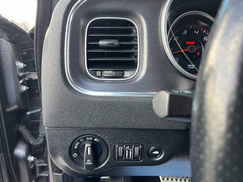 Used 2016 Dodge Charger R/T Scat Pack w/ Beats Audio Group image 11