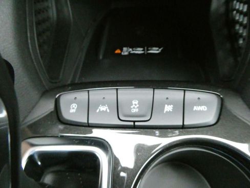 New 2026 Chevrolet TrailBlazer ACTIV w/ Convenience Package AWD/4WD image 16