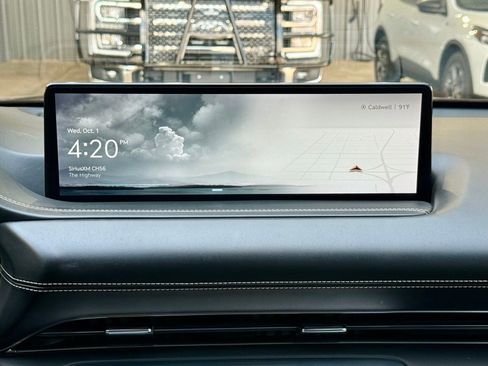 Used 2024 Genesis GV80 2.5T image 25