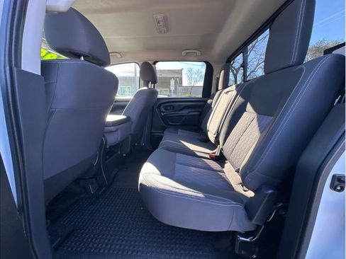 Used 2022 Nissan Titan S w/ S Utility Package image 13