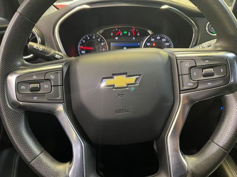 Used 2025 Chevrolet Blazer LT image 28