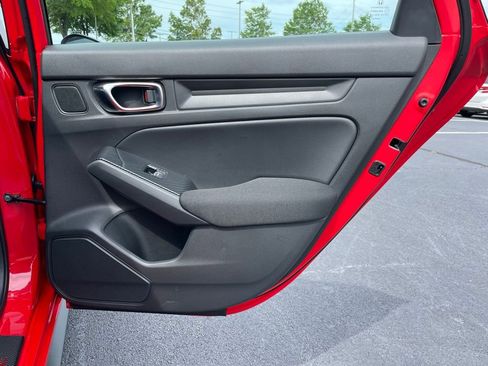 Certified 2025 Honda Civic Sport image 31
