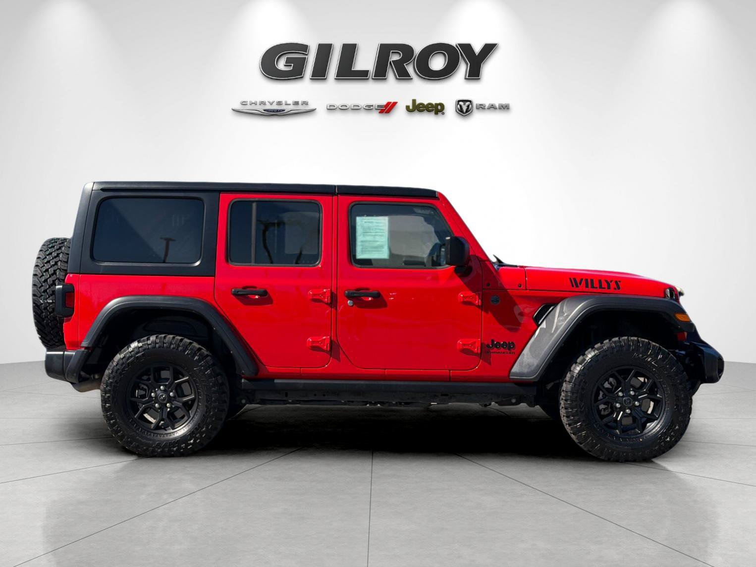 Used 2025 Jeep Wrangler Unlimited Sport AWD/4WD image 3