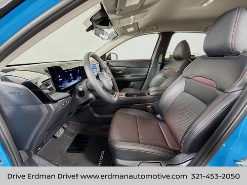 Certified 2025 Nissan Kicks SR image 6