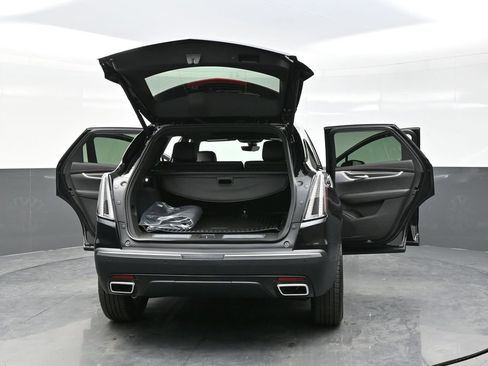 New 2025 Cadillac XT5 Sportv w/ Technology Package image 38