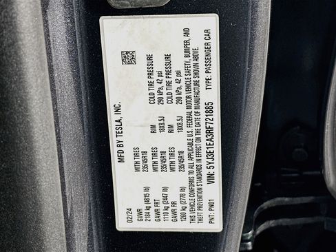Used 2024 Tesla Model 3 RWD image 12