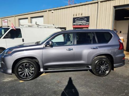Used 2021 Lexus GX 460 Premium image 5