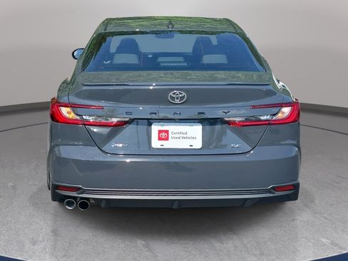 Certified 2025 Toyota Camry SE FWD image 6