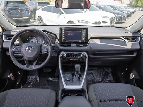 Used 2021 Toyota RAV4 XLE w/ Convenience Package AWD/4WD image 32