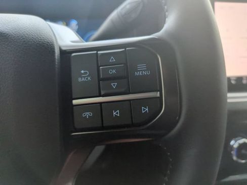 Used 2026 Ford F250 Platinum AWD/4WD image 19