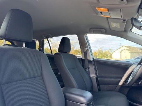 Used 2018 Toyota RAV4 LE w/ All Weather Liner Package image 9