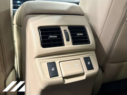 Used 2019 Subaru Outback 2.5i Limited w/ Popular Package #2 AWD/4WD image 28