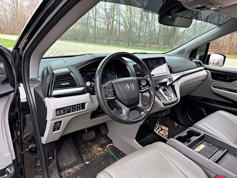 Used 2018 Honda Odyssey Elite image 13