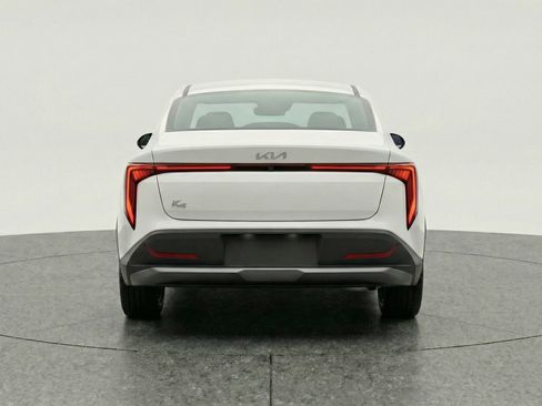 Used 2025 Kia K4 FWD image 7