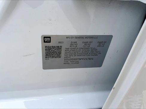 Used 2023 Chevrolet Malibu LT FWD image 36