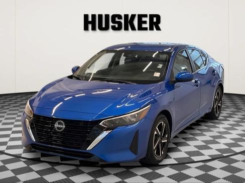 Used 2025 Nissan Sentra SV FWD image 6