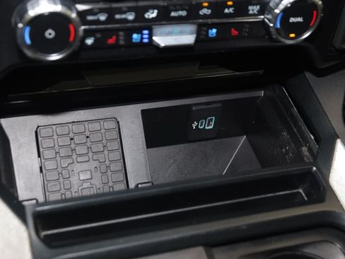 Used 2023 Ford F250 Lariat w/ Lariat Ultimate Package AWD/4WD image 30