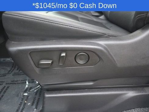 Used 2024 GMC Sierra 3500 SLT image 38