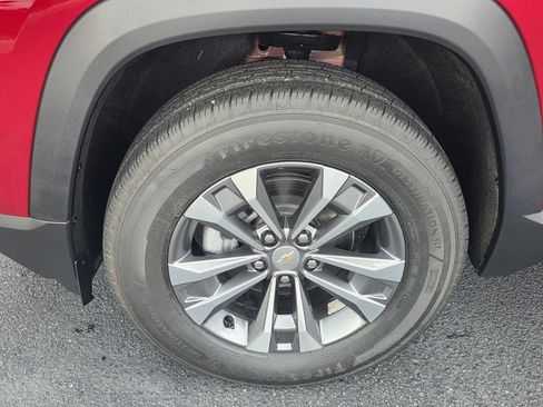 New 2027 Chevrolet Equinox LT w/ Convenience Package II FWD image 4