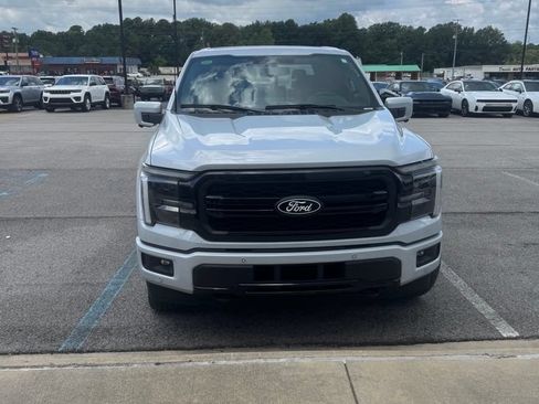 Used 2025 Ford F150 Lariat w/ Equipment Group 501A Mid AWD/4WD image 3
