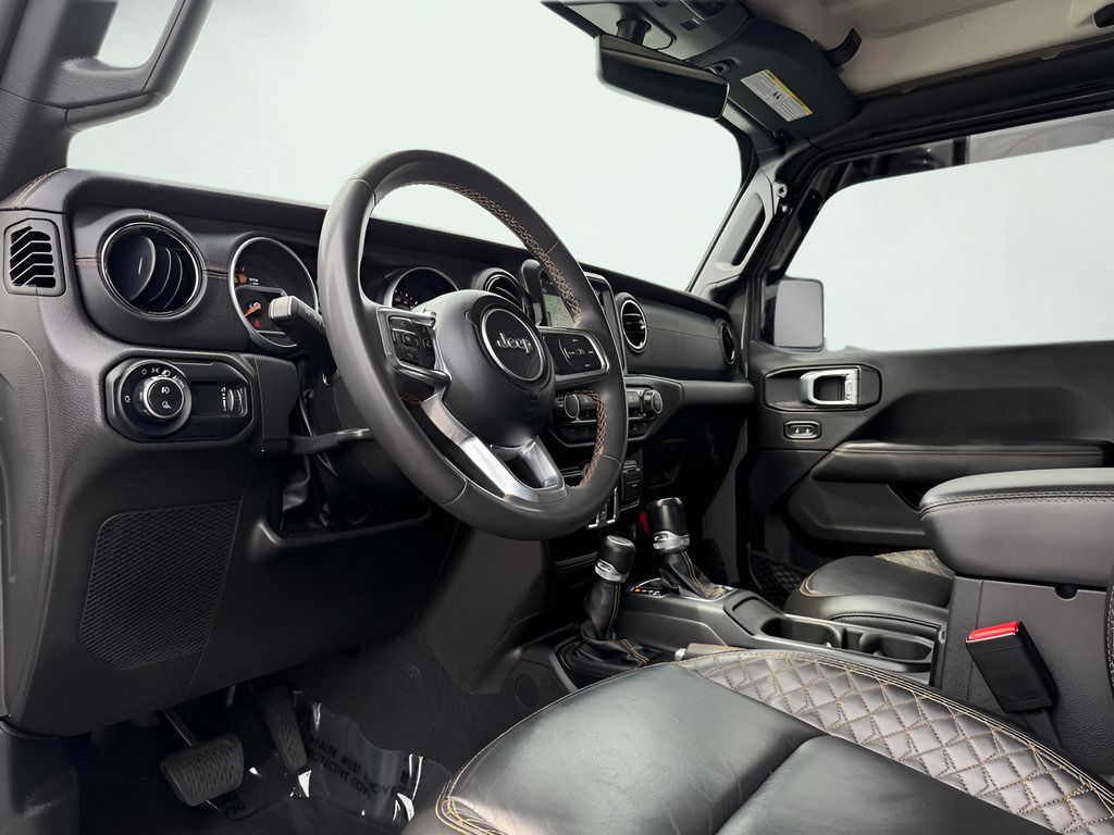 Used 2023 Jeep Gladiator Overland AWD/4WD image 48